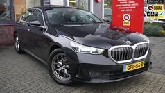 Gebruikt 2024 BMW 520 Comfort Edition Sedan | € 47.995 (Eerlijke prijs)