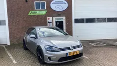Grijs Gebruikt 2018 VW e-Golf Hatchback | € 15.450 (Iets duurder)