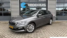 Grijs Gebruikt 2023 Skoda Scala Ambition Hatchback | € 19.745 (Eerlijke prijs)