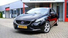 Gebruikt 2016 Volvo V40 Momentum Stationwagen | € 10.950 (Goede deal)