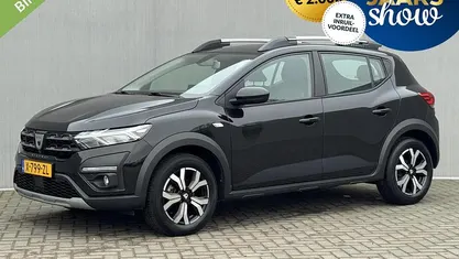 Gebruikt 2021 Dacia Sandero Comfort Hatchback | € 13.435 (Eerlijke prijs)