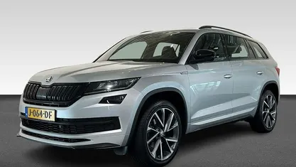 Grijs Gebruikt 2020 Skoda Kodiaq Business Line SUV | € 26.940 (Eerlijke prijs)
