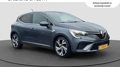 Gebruikt 2020 Renault Clio V R.S. Hatchback | € 12.695 (Eerlijke prijs)