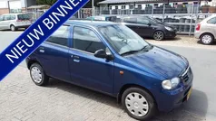 Blauw Gebruikt 2002 Suzuki Alto GLS Hatchback | € 1.650 (Eerlijke prijs)