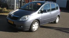 Blauw, metallic lak Gebruikt 2002 Toyota Corolla Verso Sol MPV | € 2.950 (Eerlijke prijs)