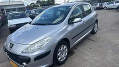 Grijs Gebruikt 2006 Peugeot 307 Hatchback | € 1.495 (Eerlijke prijs)