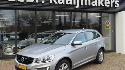 Gebruikt 2016 Volvo XC60 R-Design SUV | € 13.900 (Goede deal)
