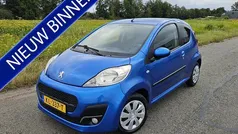 Blauw Gebruikt 2012 Peugeot 107 Access Hatchback | € 2.950 (Eerlijke prijs)