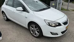 Gebruikt 2011 Opel Astra Sport Hatchback | € 2.999 (Eerlijke prijs)
