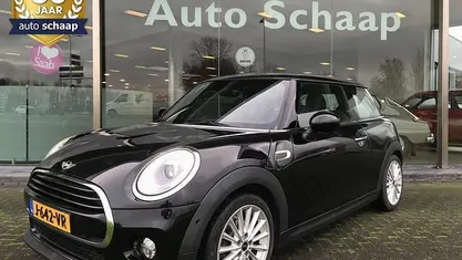 Occasion Mini Cooper Business 136 PK (100 kW) 2018 Zwart Hatchback
