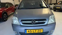 Grijs Gebruikt 2003 Opel Meriva Enjoy MPV | € 1.450 (Eerlijke prijs)