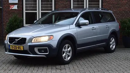 Grijs Occasion 2008 Volvo XC70 Momentum Stationwagen | € 8.899 (Super prijs)