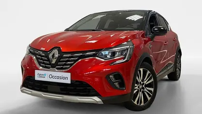 Rood Occasion 2022 Renault Captur Initiale Paris SUV | € 23.750 (Eerlijke prijs)
