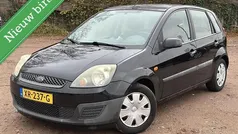 Gebruikt 2006 Ford Fiesta Style Hatchback | € 899 (Eerlijke prijs)