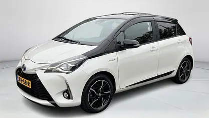 Gebruikt 2018 Toyota Yaris Hybrid Hatchback | € 16.745 (Eerlijke prijs)