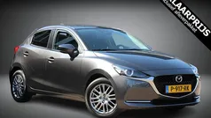 Grijs Gebruikt 2022 Mazda 2 Luxury Hatchback | € 18.450 (Eerlijke prijs)