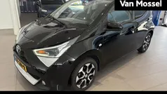 Zwart Gebruikt 2018 Toyota Aygo Hatchback | € 8.495 (Eerlijke prijs)