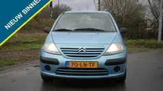 Blauw Gebruikt 2003 Citroën C3 Prestige Hatchback | € 1.599 (Eerlijke prijs)