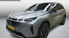 Grijs Gebruikt 2024 Peugeot e-5008 Avantage SUV | € 40.990 (Super prijs)