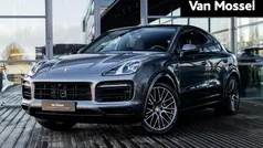 Grijs (metallic) Gebruikt 2022 Porsche Cayenne SUV | € 79.900 (Eerlijke prijs)