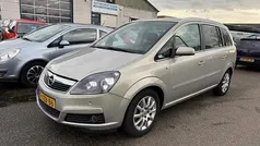 Grijs Gebruikt 2007 Opel Zafira Executive MPV | € 3.250 (Eerlijke prijs)