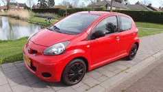 Gebruikt 2012 Toyota Aygo Hatchback | € 3.999 (Eerlijke prijs)