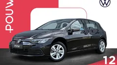 Zwart Gebruikt 2023 VW Golf VIII Life Hatchback | € 23.450 (Eerlijke prijs)