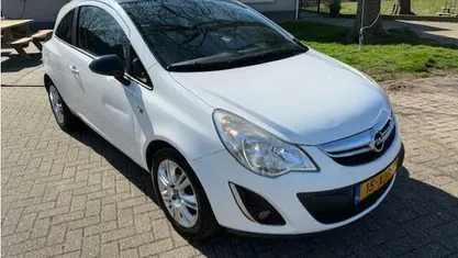 Occasion Opel Corsa Color Edition 86 PK (63 kW) 2012 Hatchback