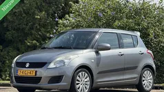 Grijs Gebruikt 2013 Suzuki Swift Hatchback | € 4.000 (Eerlijke prijs)
