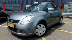 Grijs Gebruikt 2005 Suzuki Swift GLS Hatchback | € 1.999 (Eerlijke prijs)