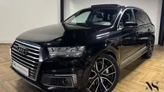 Zwart, metallic lak Gebruikt 2016 Audi Q7 Sport SUV | € 32.440 (Eerlijke prijs)