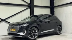 Zwart Gebruikt 2021 Audi Q4 e-tron Competition SUV | € 34.940 (Eerlijke prijs)