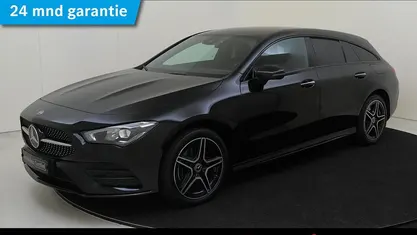 Zwart Gebruikt 2023 Mercedes CLA250e Shooting Brake AMG line Stationwagen | € 33.945 (Eerlijke prijs)