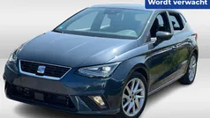 Grijs Gebruikt 2023 Seat Ibiza FR Hatchback | € 23.950 (Eerlijke prijs)