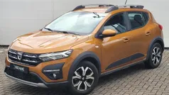 Oranje Gebruikt 2021 Dacia Sandero Stepway Hatchback | € 15.740 (Eerlijke prijs)