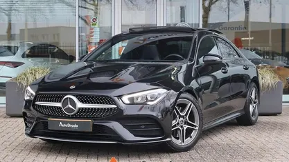 Occasion Mercedes CLA200 AMG line 163 PK (119 kW) 2020 Zwart (metallic) Coupé