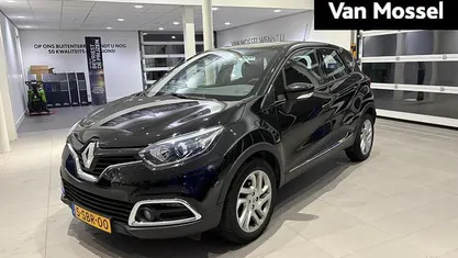 Zwart Gebruikt 2013 Renault Captur Dynamique SUV | € 8.945 (Eerlijke prijs)