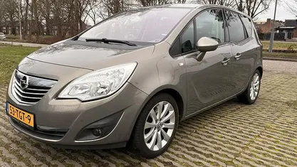 Occasion Opel Meriva Cosmo 140 PK (102 kW) 2012 Bruin MPV