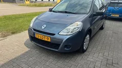 Blauw Gebruikt 2010 Renault Clio GrandTour Stationwagen | € 2.500 (Eerlijke prijs)
