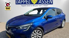 Gebruikt 2020 Renault Clio V Intens Hatchback | € 11.550 (Eerlijke prijs)