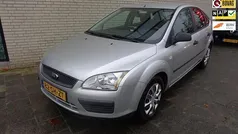 Gebruikt 2006 Ford Focus Hatchback | € 1.500 (Eerlijke prijs)