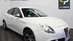 Wit Gebruikt 2015 Alfa Romeo Giulietta Distinctive Hatchback | € 7.900 (Goede deal)