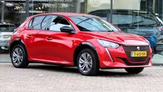 Rood Gebruikt 2023 Peugeot e-208 Allure Hatchback | € 19.937 (Eerlijke prijs)