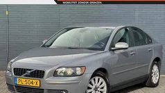 Grijs Gebruikt 2007 Volvo S40 Momentum Sedan | € 5.450 (Eerlijke prijs)