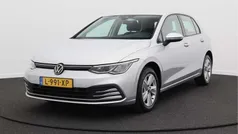 Gebruikt 2021 VW Golf VIII Life Hatchback | € 18.450 (Goede deal)
