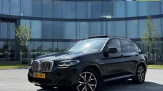 Zwart Gebruikt 2022 BMW X3 Executive SUV | € 44.880 (Eerlijke prijs)