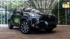 Zwart Nieuw 2025 Toyota Yaris Cross SUV | € 32.750 (Eerlijke prijs)