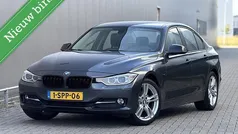 Gebruikt 2013 BMW 320 Sport Line Sedan | € 9.950 (Eerlijke prijs)