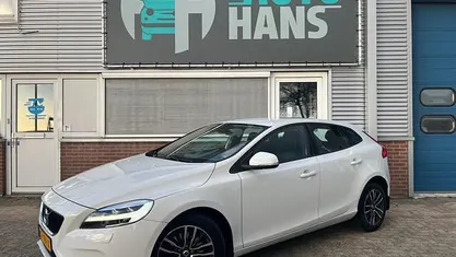 Occasion 2016 Volvo V40 Hatchback | € 12.799 (Goede deal)