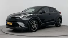 Zwart Gebruikt 2019 Toyota C-HR Style SUV | € 21.995 (Eerlijke prijs)